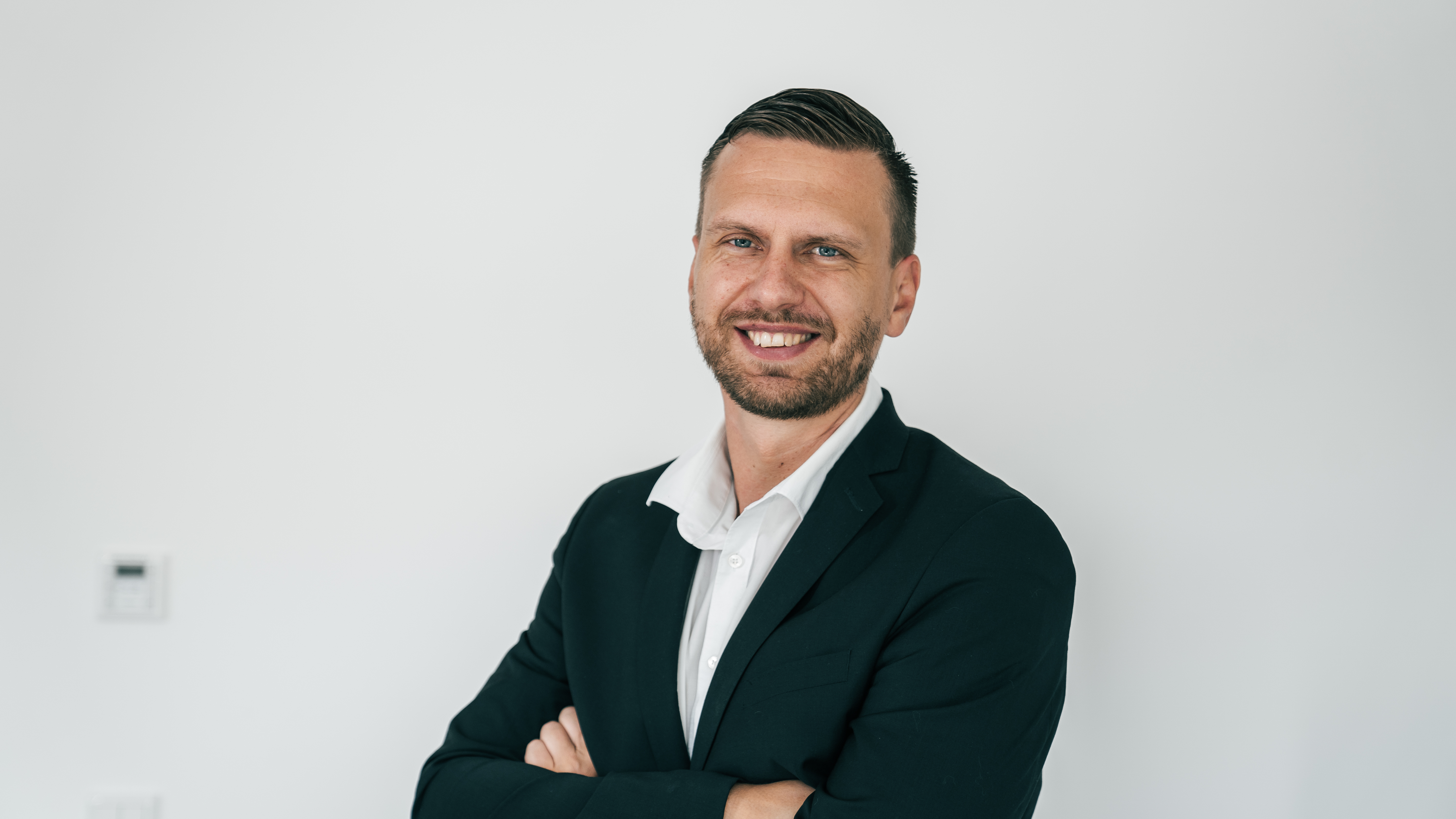 Klaus Hüller, Senior Purchasing Manager