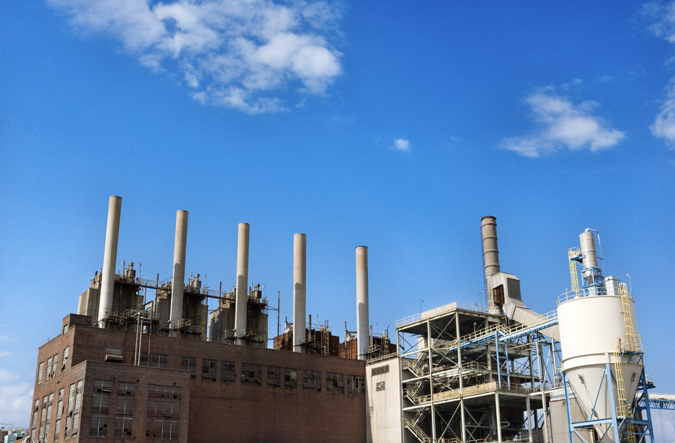 Industrial plant with carbon-intensive processes